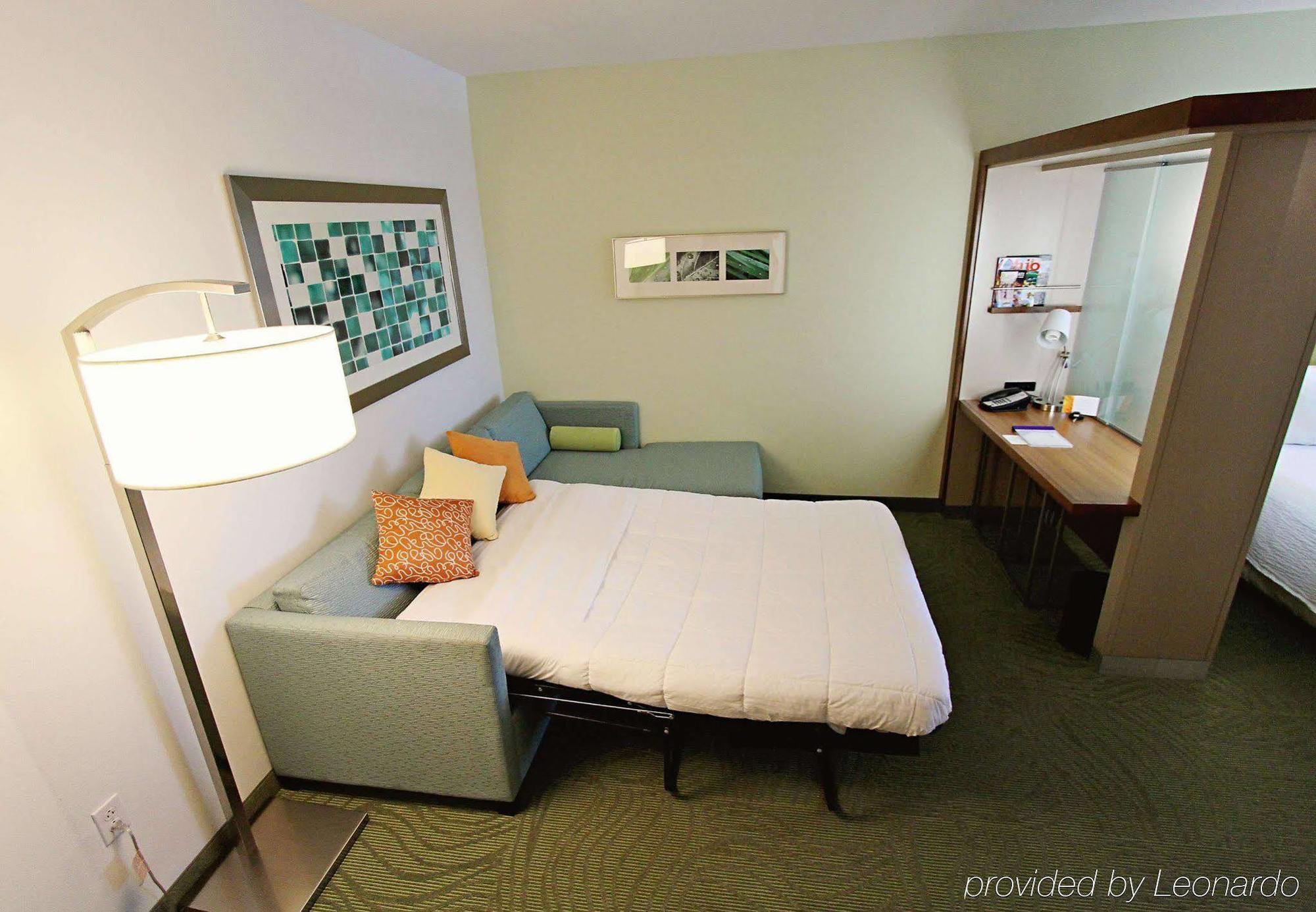Springhill Suites By Marriott Cincinnati Midtown Екстериор снимка